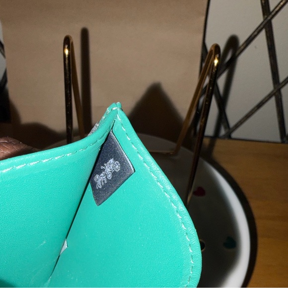 Coach Quilted Card Case NWT - Picture 3 of 4